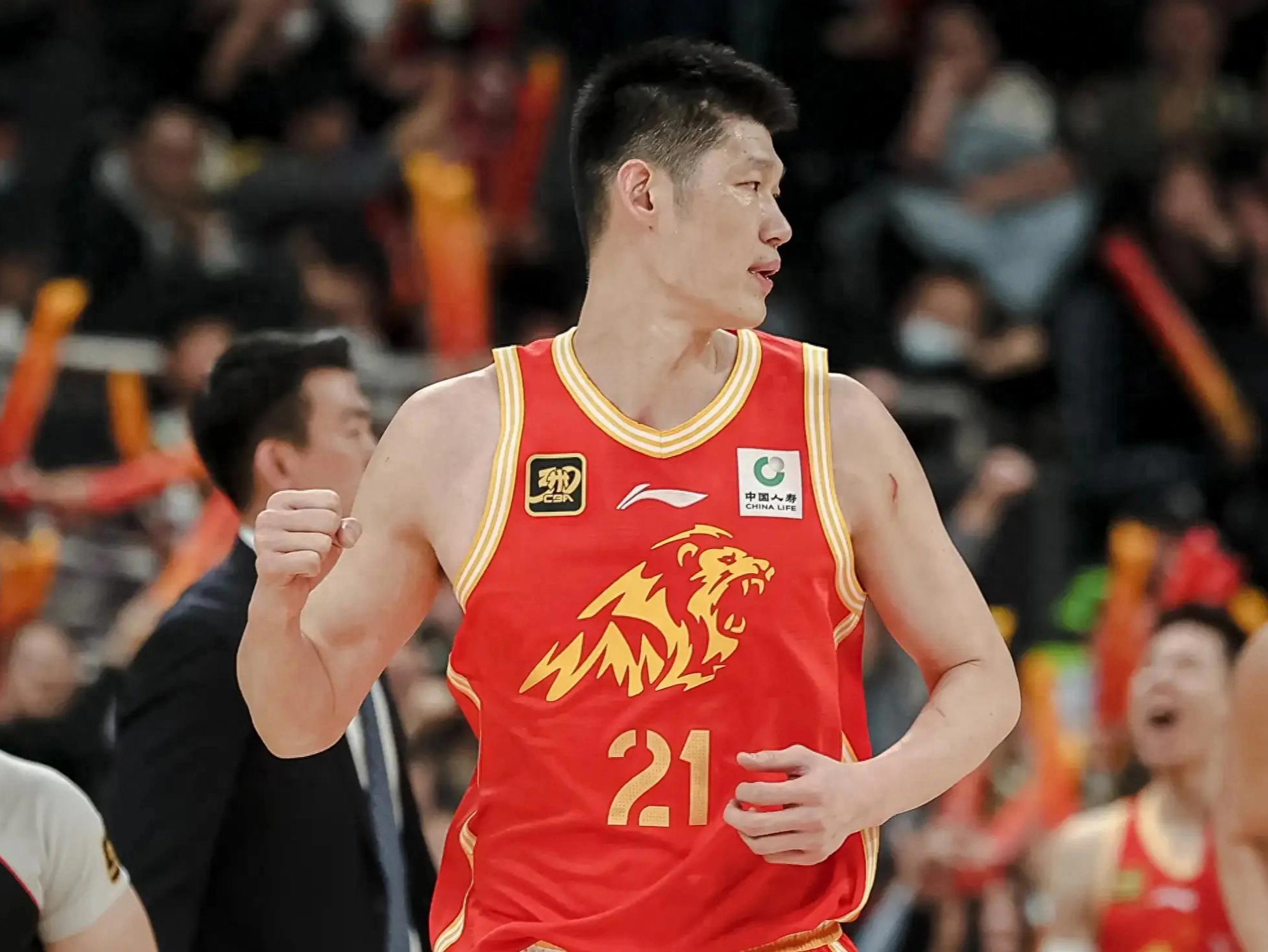 豪门对决!CBA上演世纪大战 豪门对决!CBA上演世纪大战