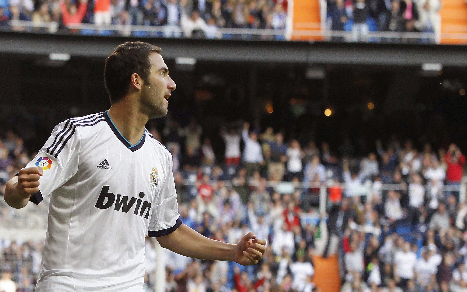 巴斯托尼打爆防线！这场3-2颠覆了多少战术认知？