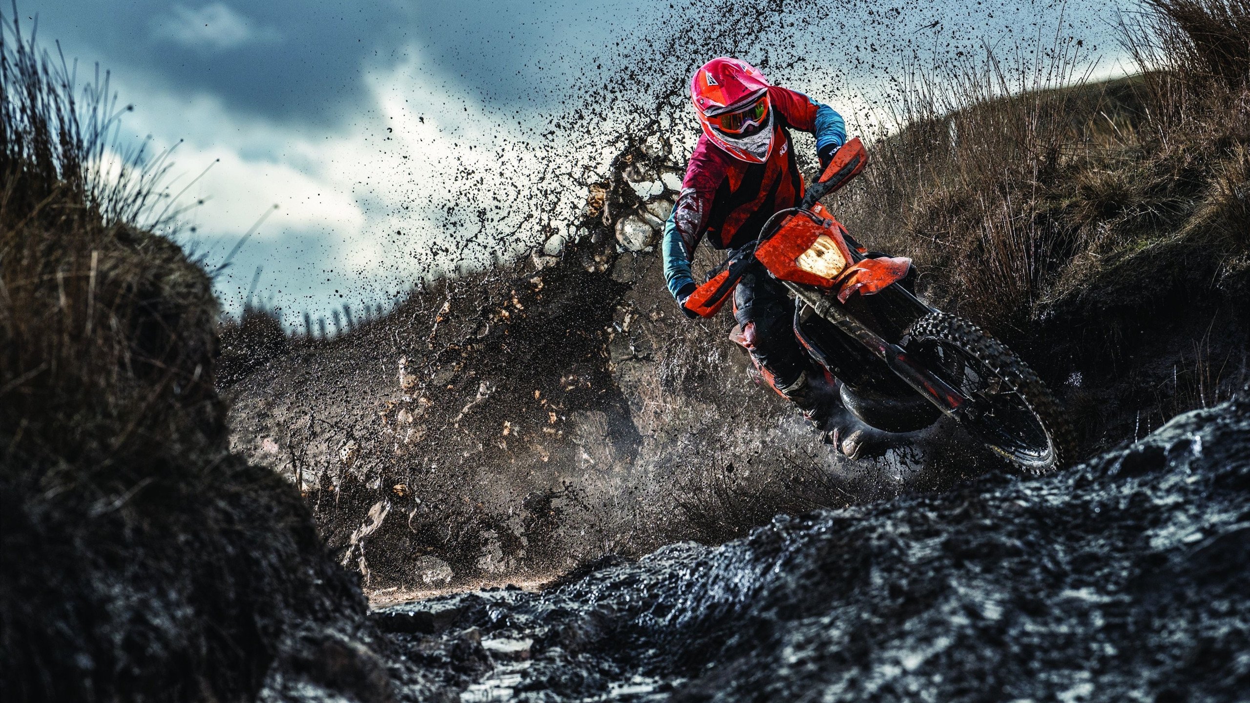 爵士铁骑踏破克利夫兰，库里以柔克刚诠释现代篮球美学