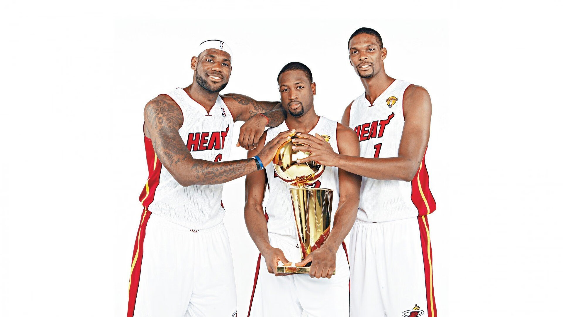 开云体育平台APP-37岁利拉德化身终极铁闸！2026世界杯之夜，他用防守撕碎对手与偏见