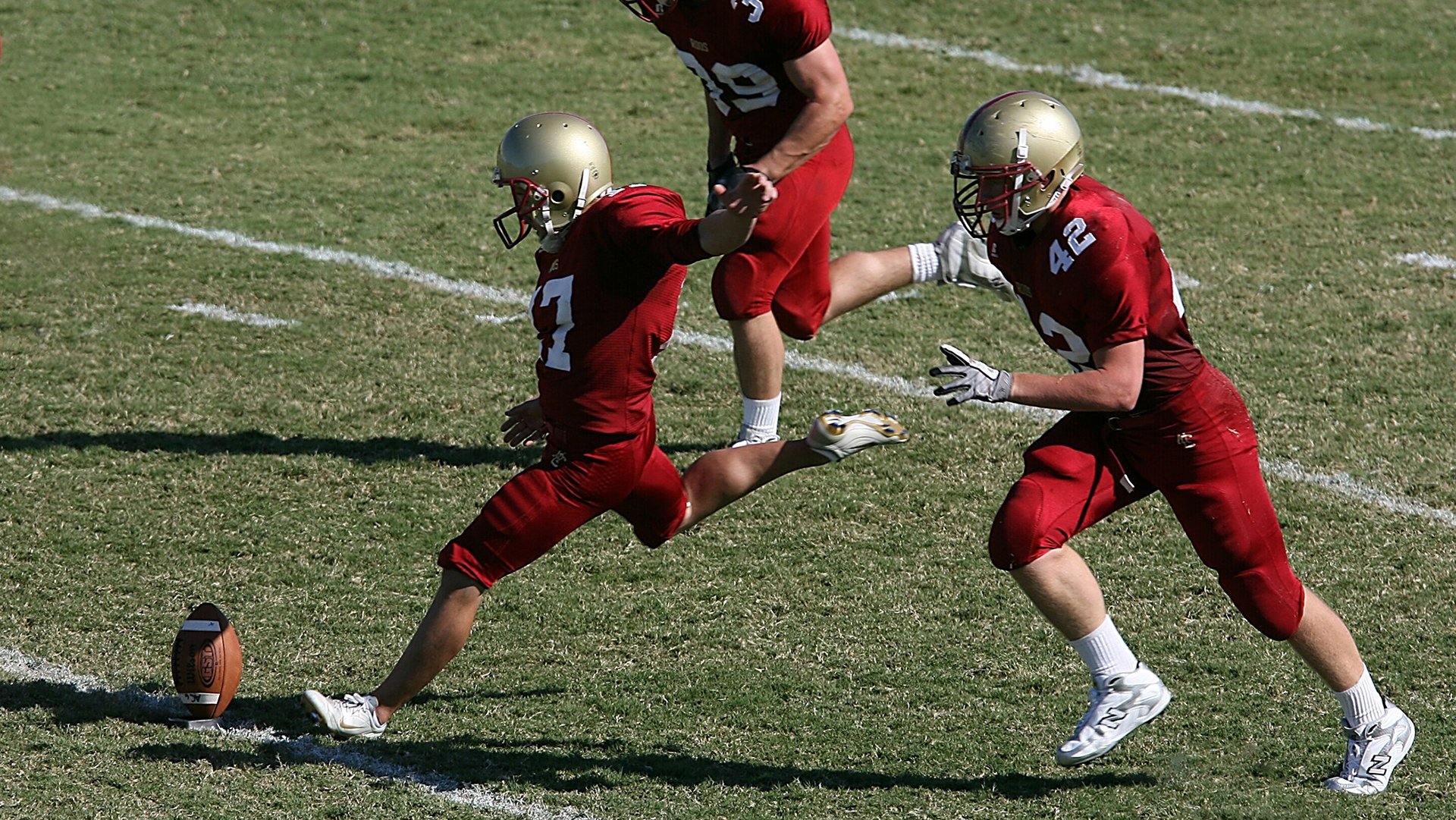 开云体育中国-惊天逆转！雷恩末节19分击碎美国防线，富安健洋魔术师般串联全队
